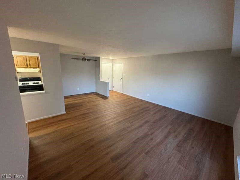 3675 Clague Road, Unit 302, North Olmsted, OH 44070 Photo 11