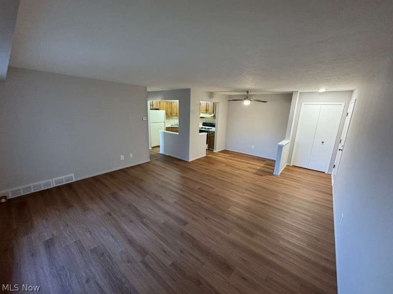 3675 Clague Road, Unit 302, North Olmsted, OH 44070 Photo 13