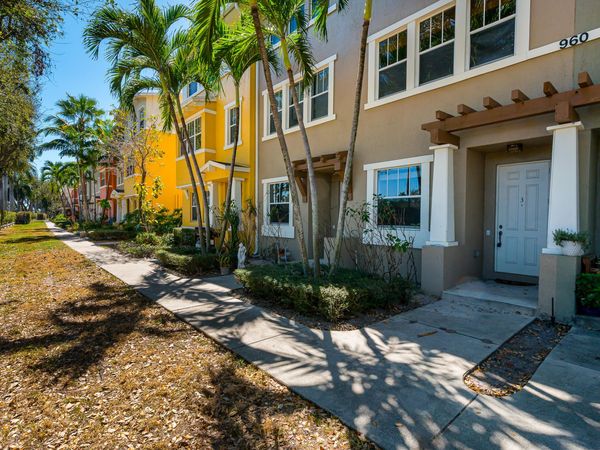 960 Millbrae Court, Unit 3, West Palm Beach, FL 33401
