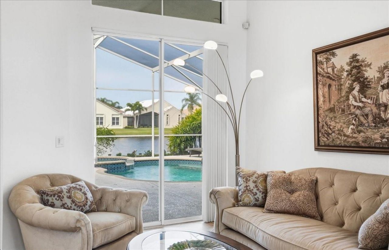 6558 41st Court E, Sarasota, FL 34243 Photo