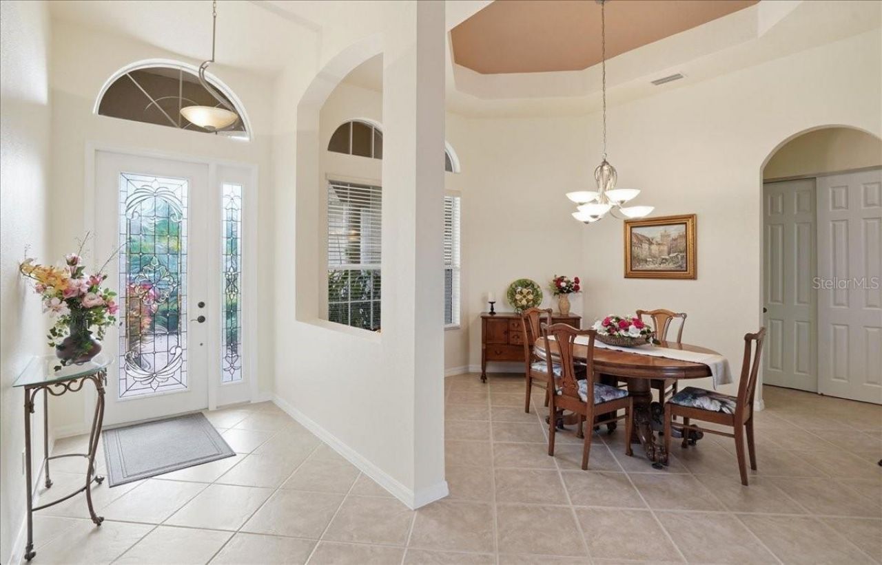 6558 41st Court E, Sarasota, FL 34243 Photo