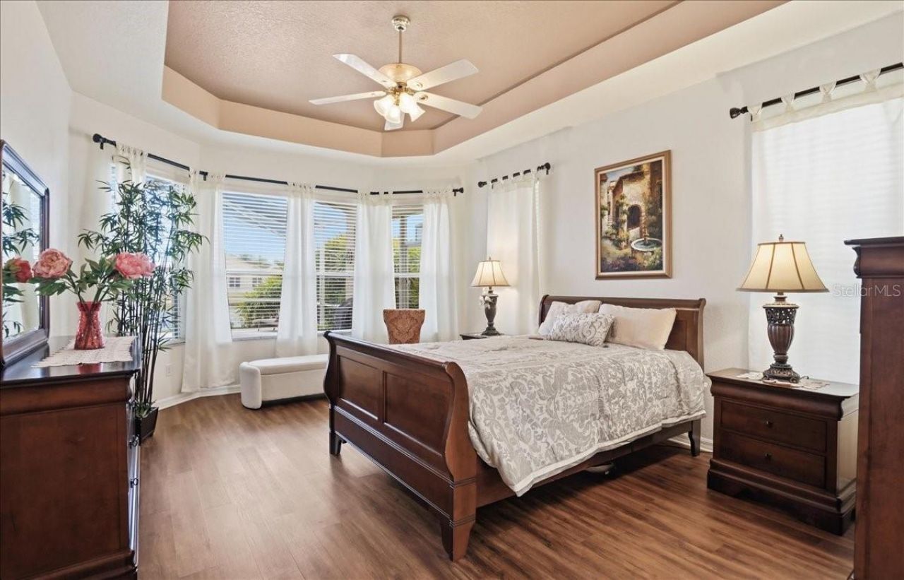 6558 41st Court E, Sarasota, FL 34243 Photo