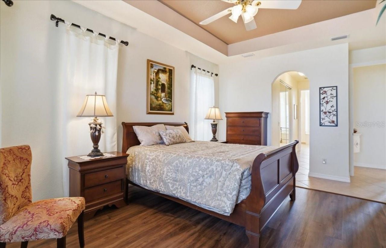 6558 41st Court E, Sarasota, FL 34243 Photo