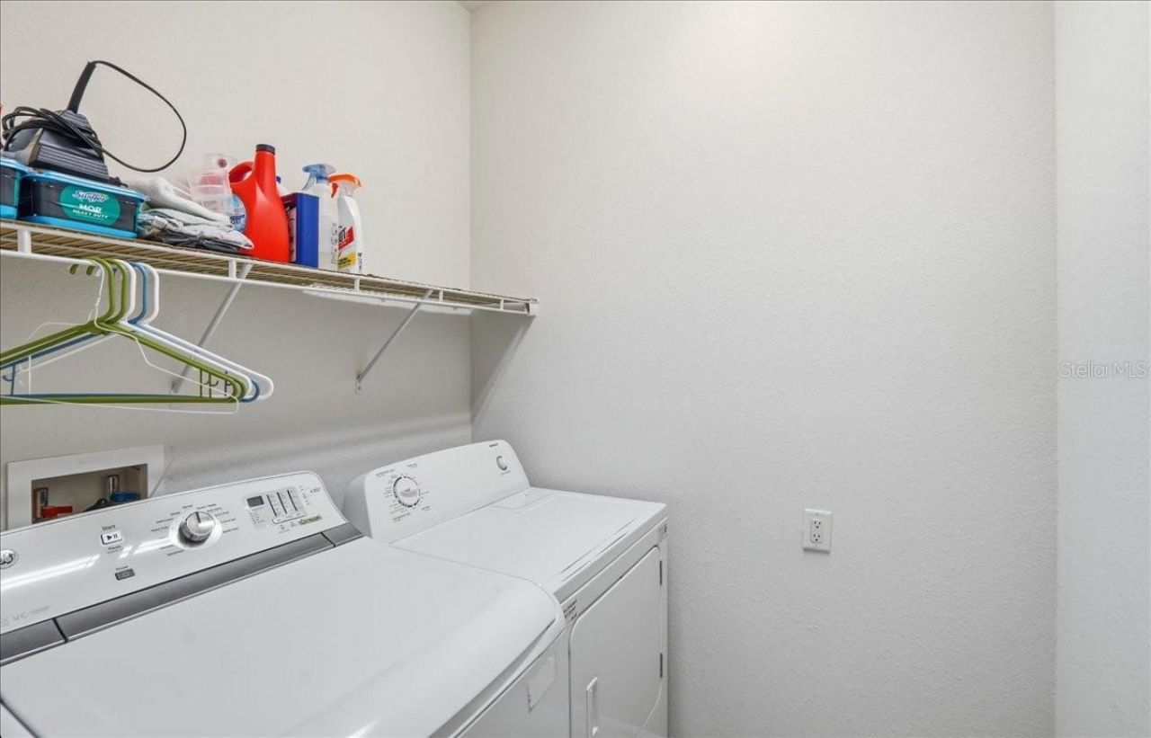 6558 41st Court E, Sarasota, FL 34243 Photo