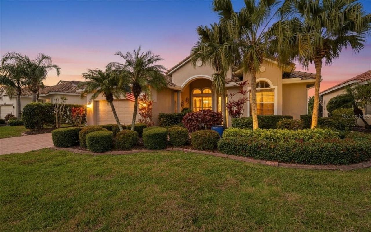 6558 41st Court E, Sarasota, FL 34243 Photo