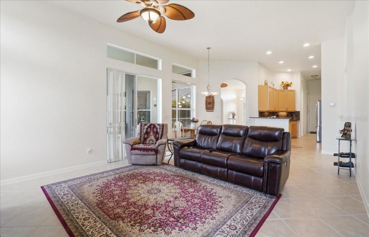 6558 41st Court E, Sarasota, FL 34243 Photo