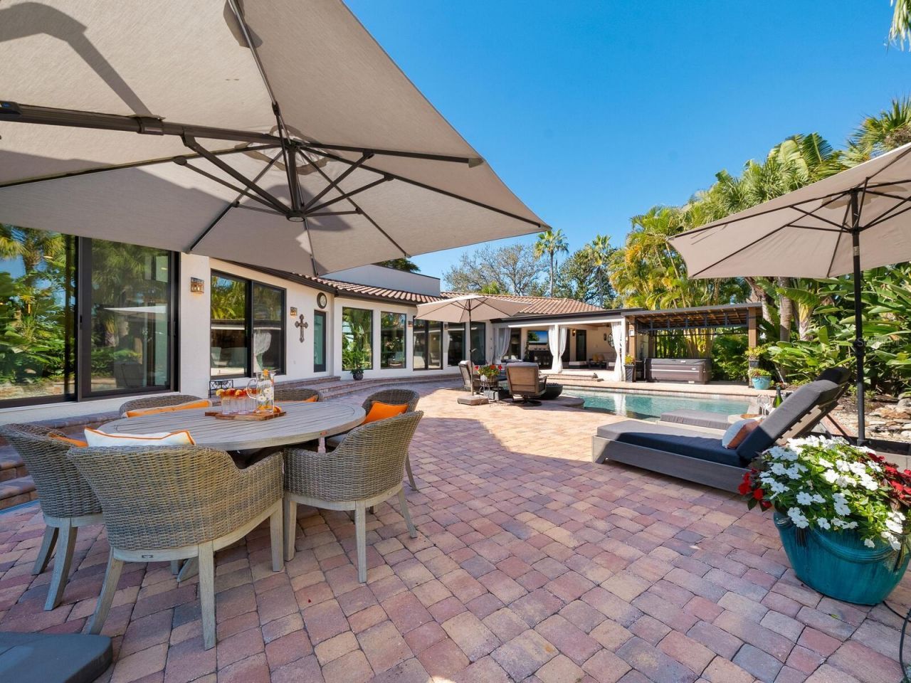 319 Bird Key Drive, Sarasota, FL 34236 Photo