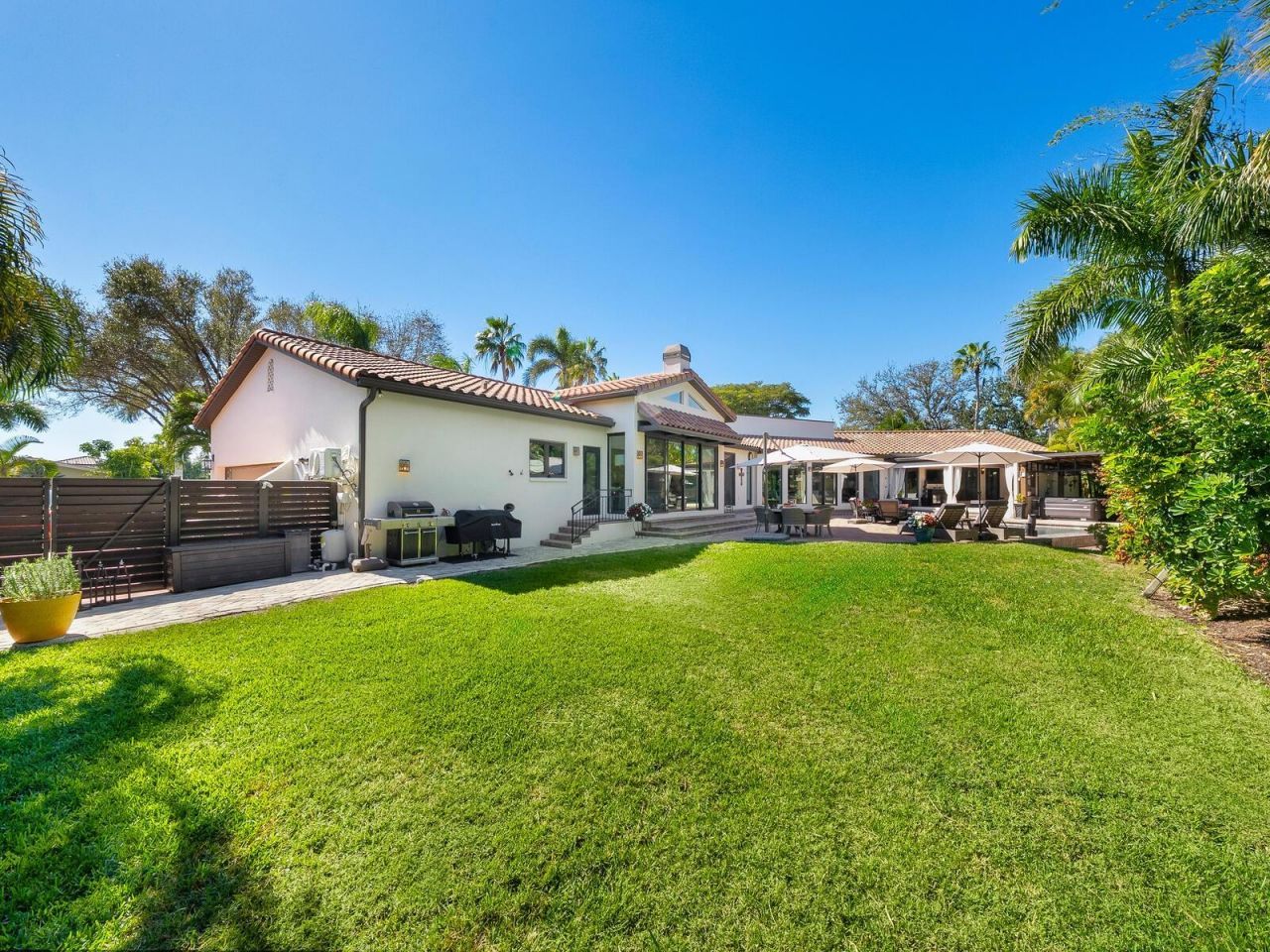 319 Bird Key Drive, Sarasota, FL 34236 Photo