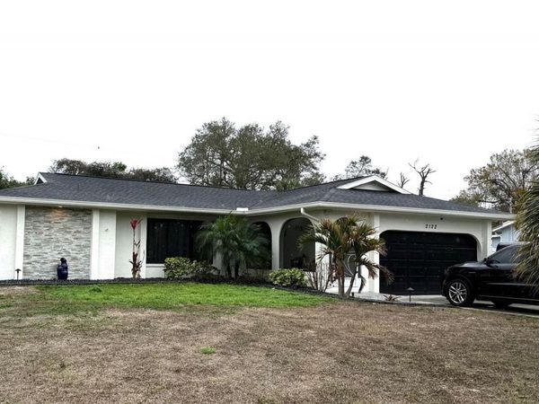 2122 WINNINGWAY STREETS , PORT CHARLOTTE, FL 33948