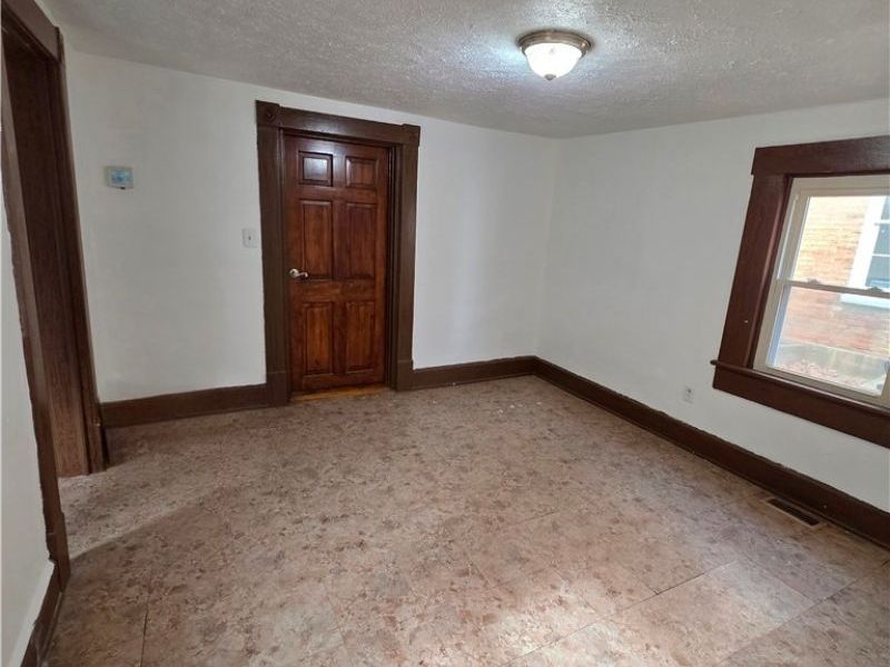 343 N High Street, Chillicothe, OH 45601 Photo 18