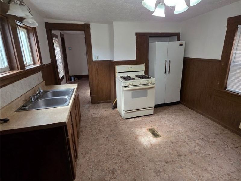 343 N High Street, Chillicothe, OH 45601 Photo 25