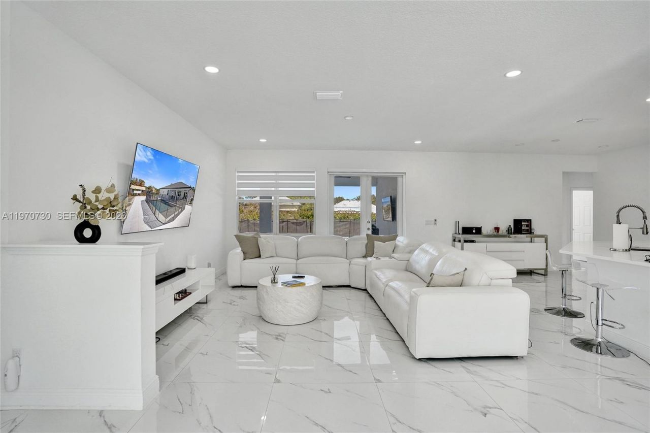 13673 N 77th Pl N , Loxahatchee, FL 33412 Photo