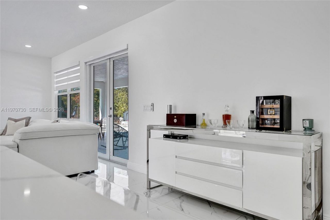 13673 N 77th Pl N , Loxahatchee, FL 33412 Photo