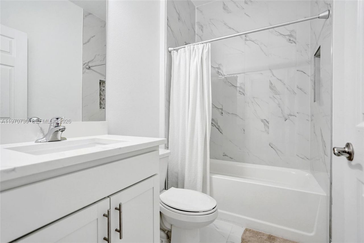 13673 N 77th Pl N , Loxahatchee, FL 33412 Photo