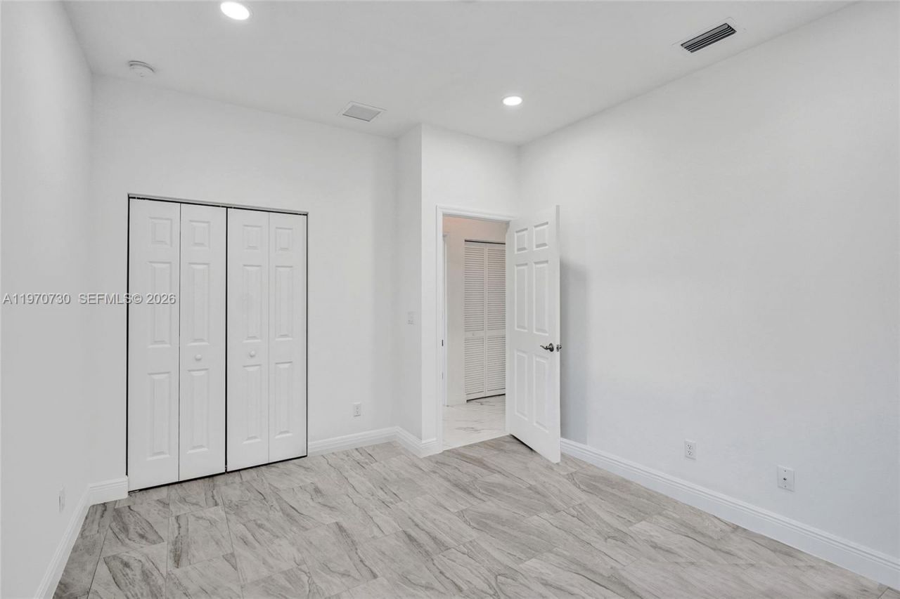 13673 N 77th Pl N , Loxahatchee, FL 33412 Photo