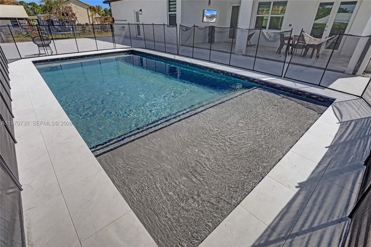 13673 N 77th Pl N , Loxahatchee, FL 33412 Photo