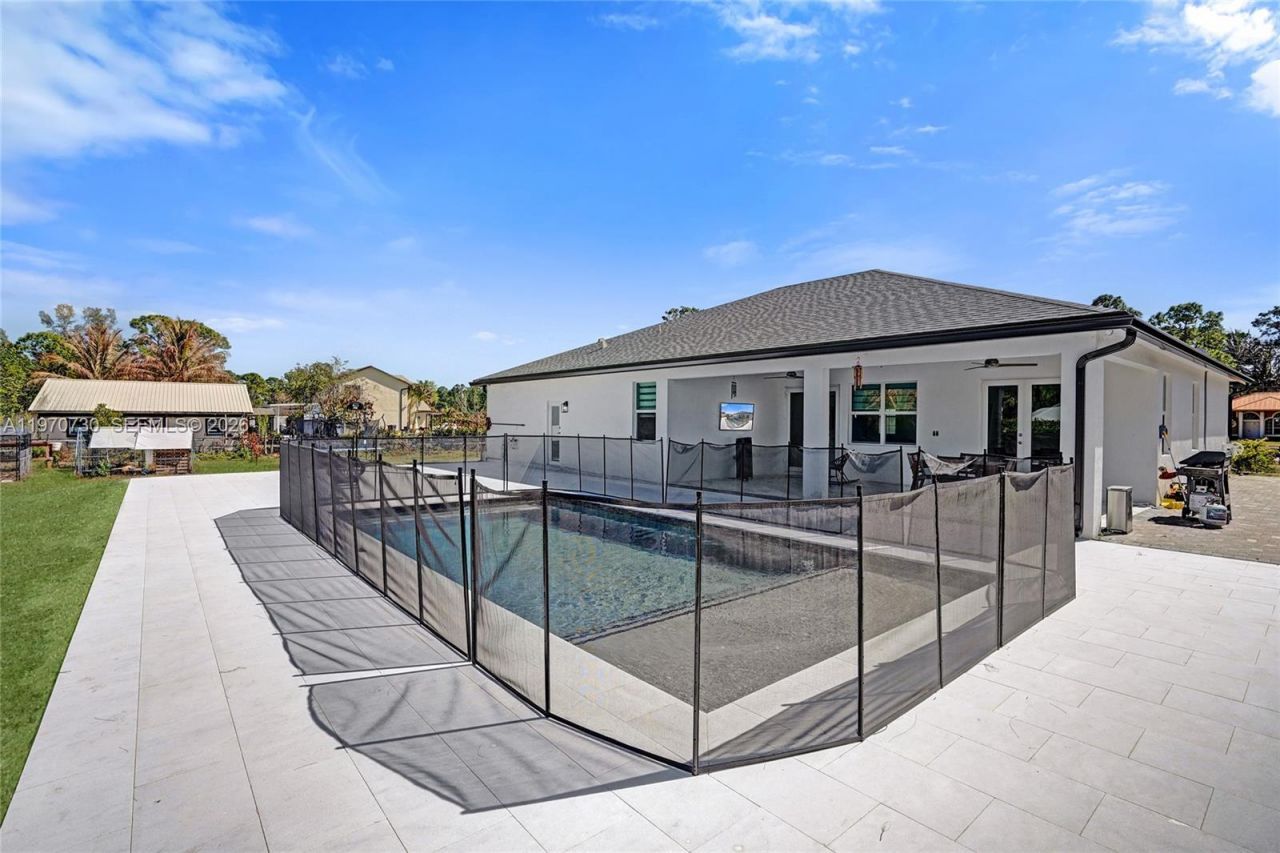 13673 N 77th Pl N , Loxahatchee, FL 33412 Photo