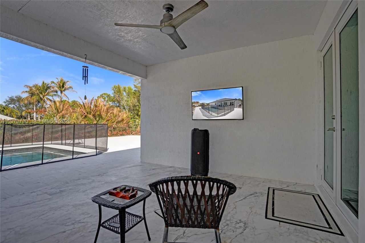 13673 N 77th Pl N , Loxahatchee, FL 33412 Photo