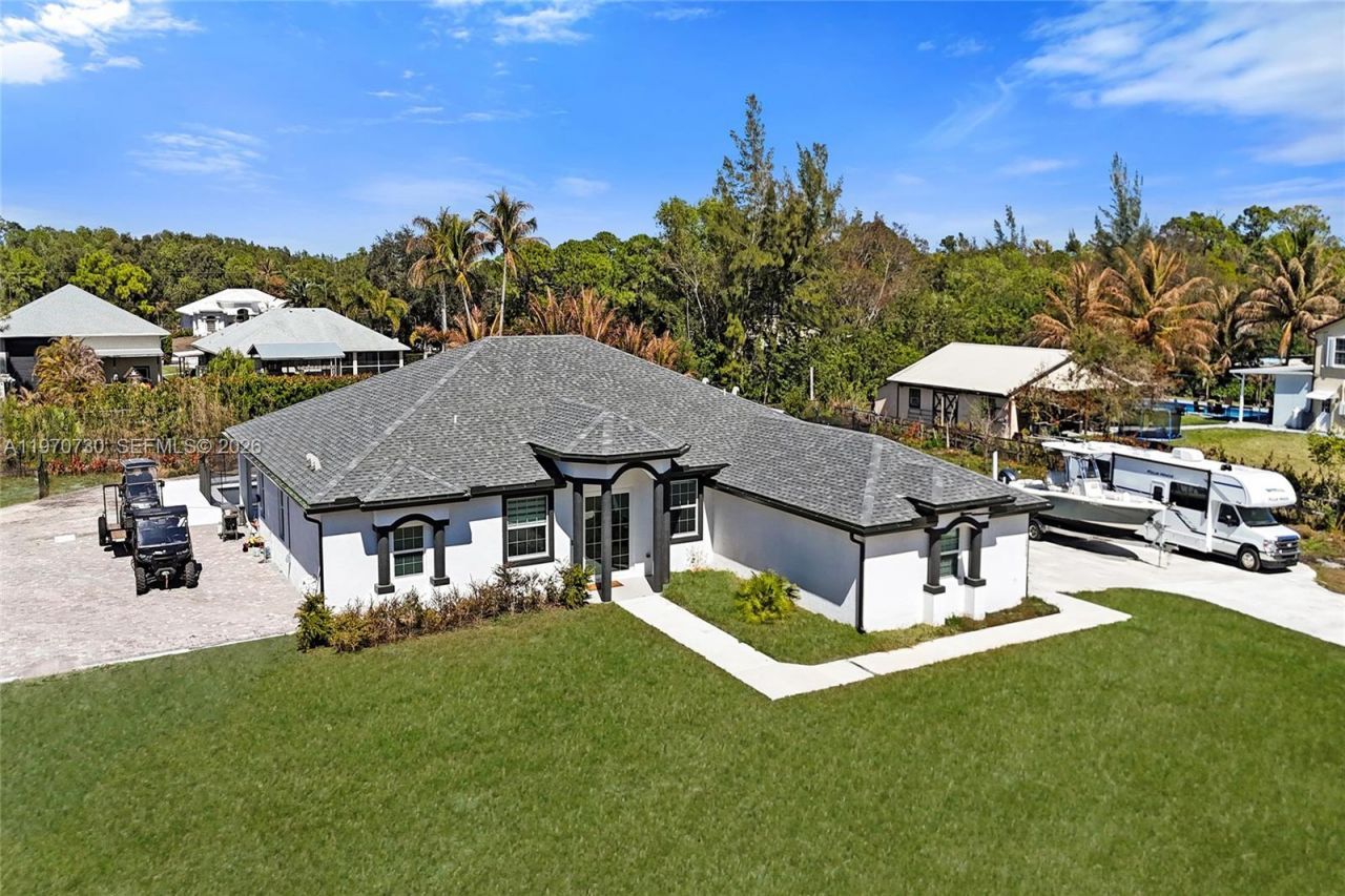 13673 N 77th Pl N , Loxahatchee, FL 33412 Photo