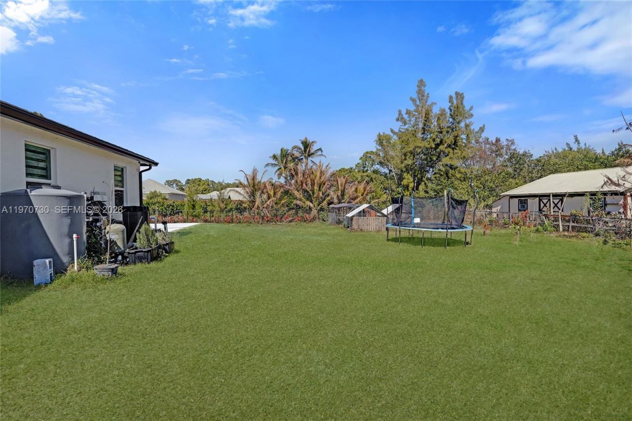 13673 N 77th Pl N , Loxahatchee, FL 33412 Photo