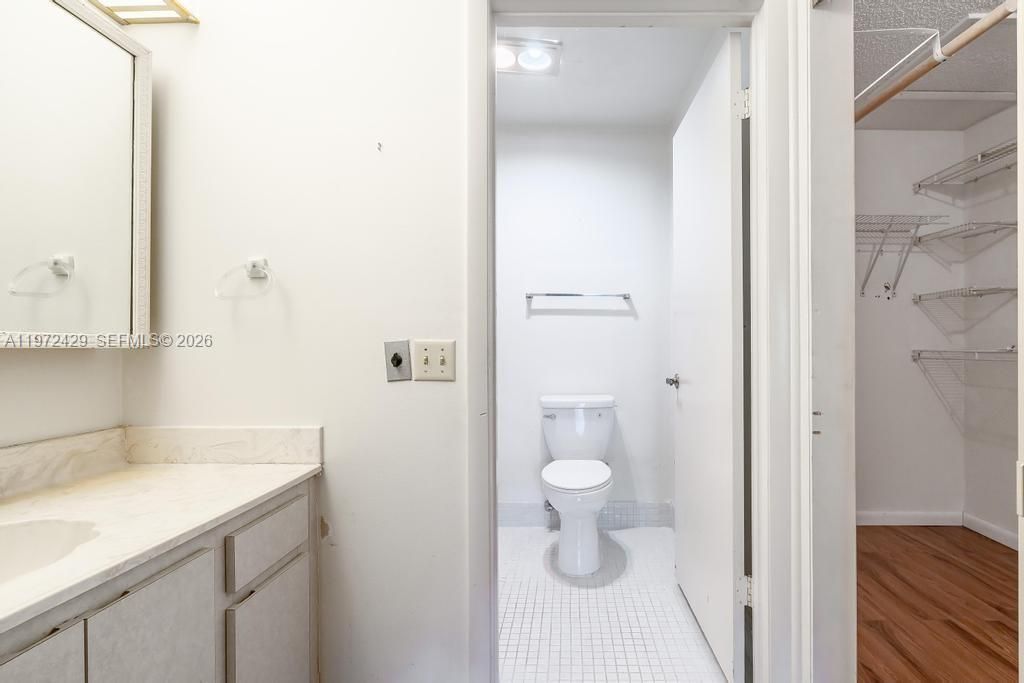 446 Briarwood Cir , Unit 1-29, Hollywood, FL 33024 Photo