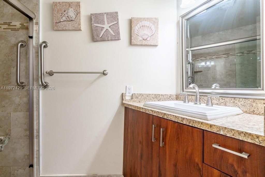 446 Briarwood Cir , Unit 1-29, Hollywood, FL 33024 Photo