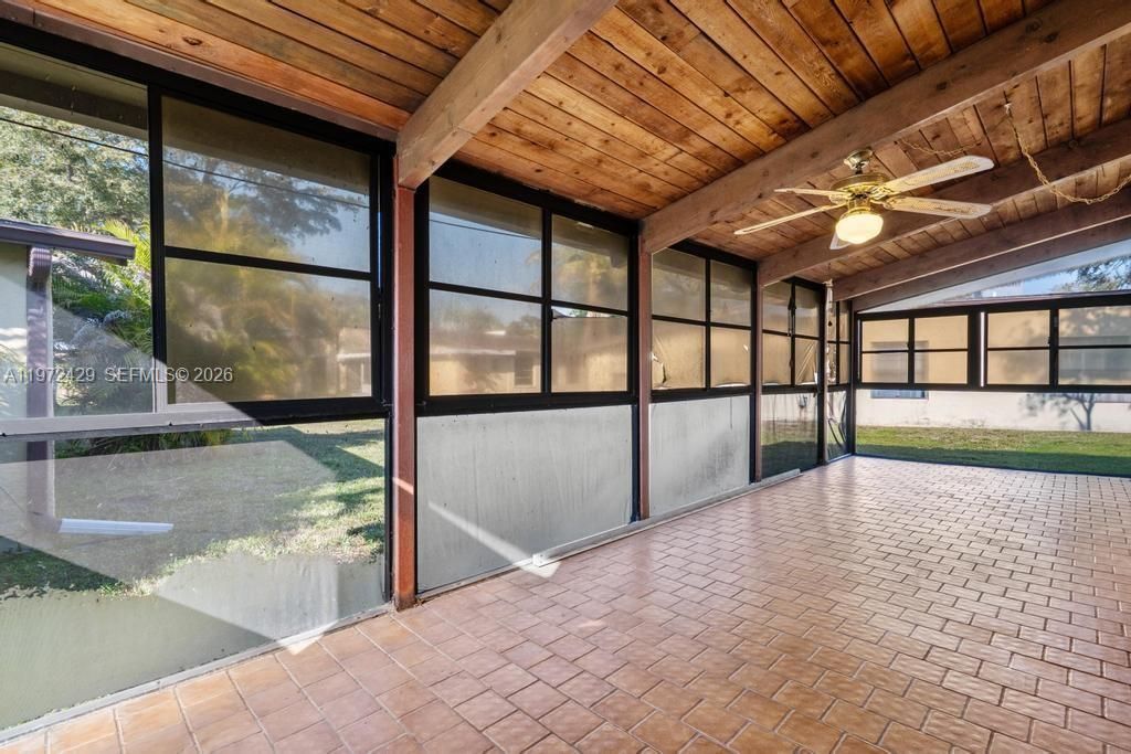 446 Briarwood Cir , Unit 1-29, Hollywood, FL 33024 Photo