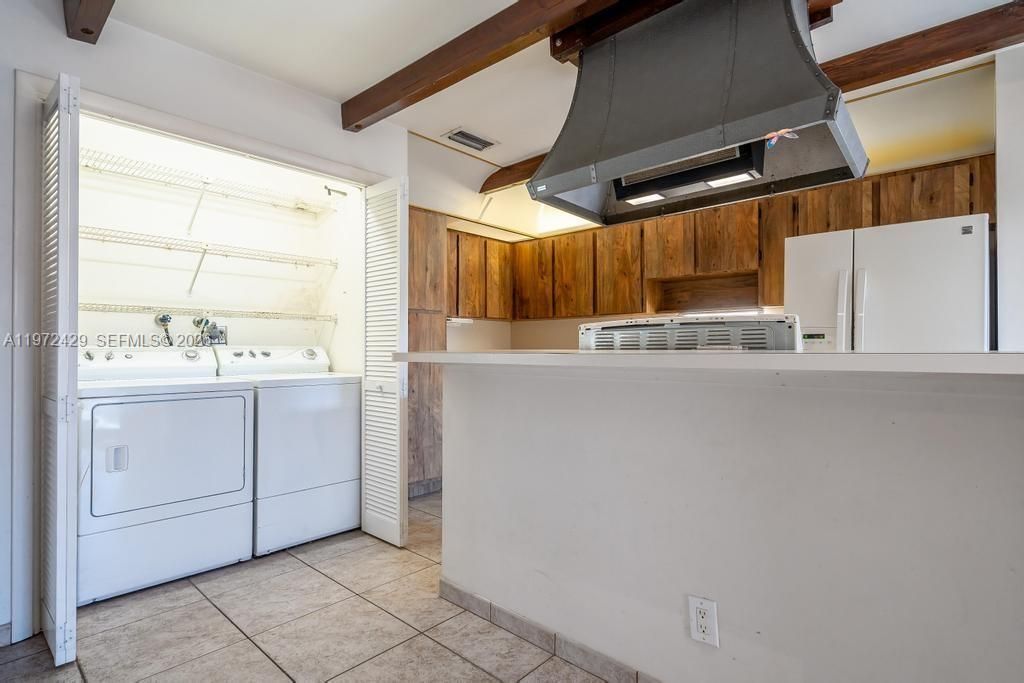 446 Briarwood Cir , Unit 1-29, Hollywood, FL 33024 Photo