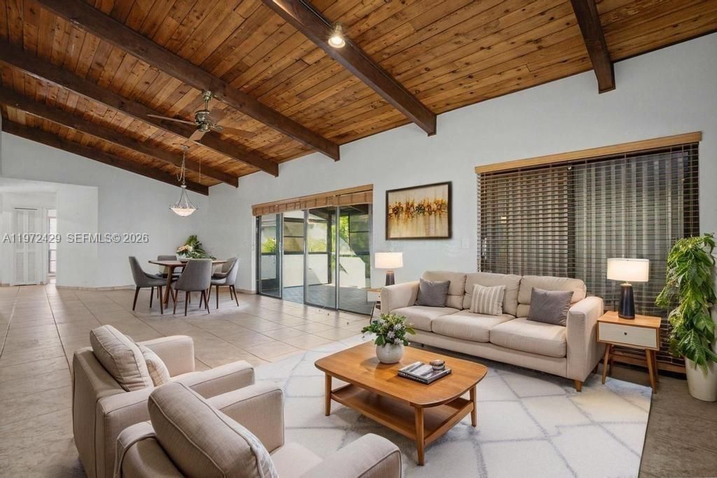 446 Briarwood Cir , Unit 1-29, Hollywood, FL 33024 Photo