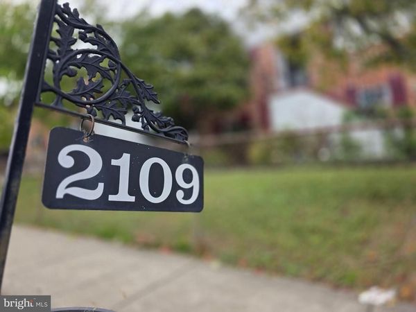 2109 S LOWELL STREET , ARLINGTON, VA 22204