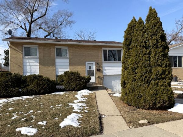 12204 S Lawndale Avenue , Alsip, IL 60803
