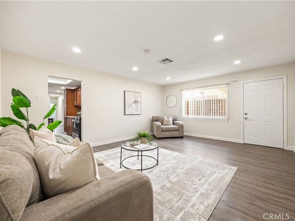 11971 170th, Artesia, CA 90701