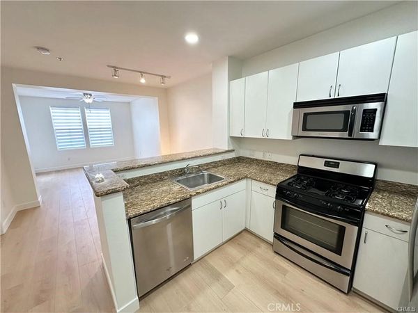 1801 E Katella, Unit 3129, Anaheim, CA 92805