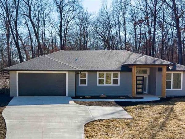 701 Spring Creek Drive , Sunrise Beach, MO 65079