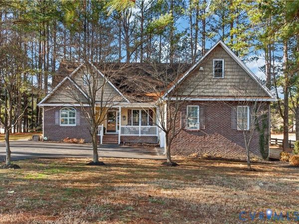 117 Woodger Circle , Louisa, VA 23093