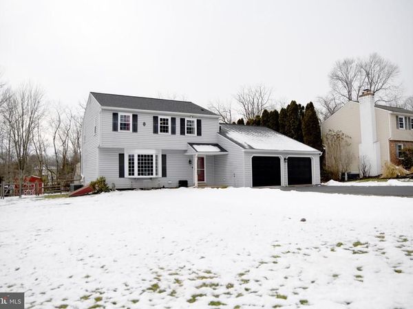 546 LOCUST STREET, COLLEGEVILLE, PA 19426