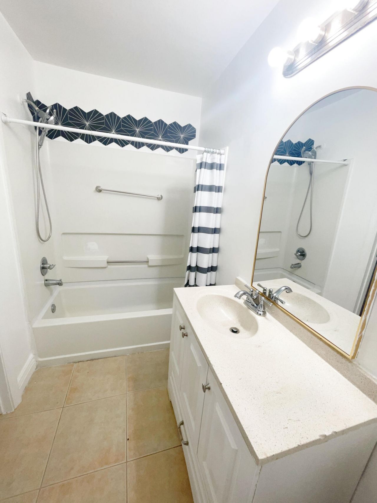 815 W Boynton Beach Boulevard, Unit 4-102, Boynton Beach, FL 33426 Photo