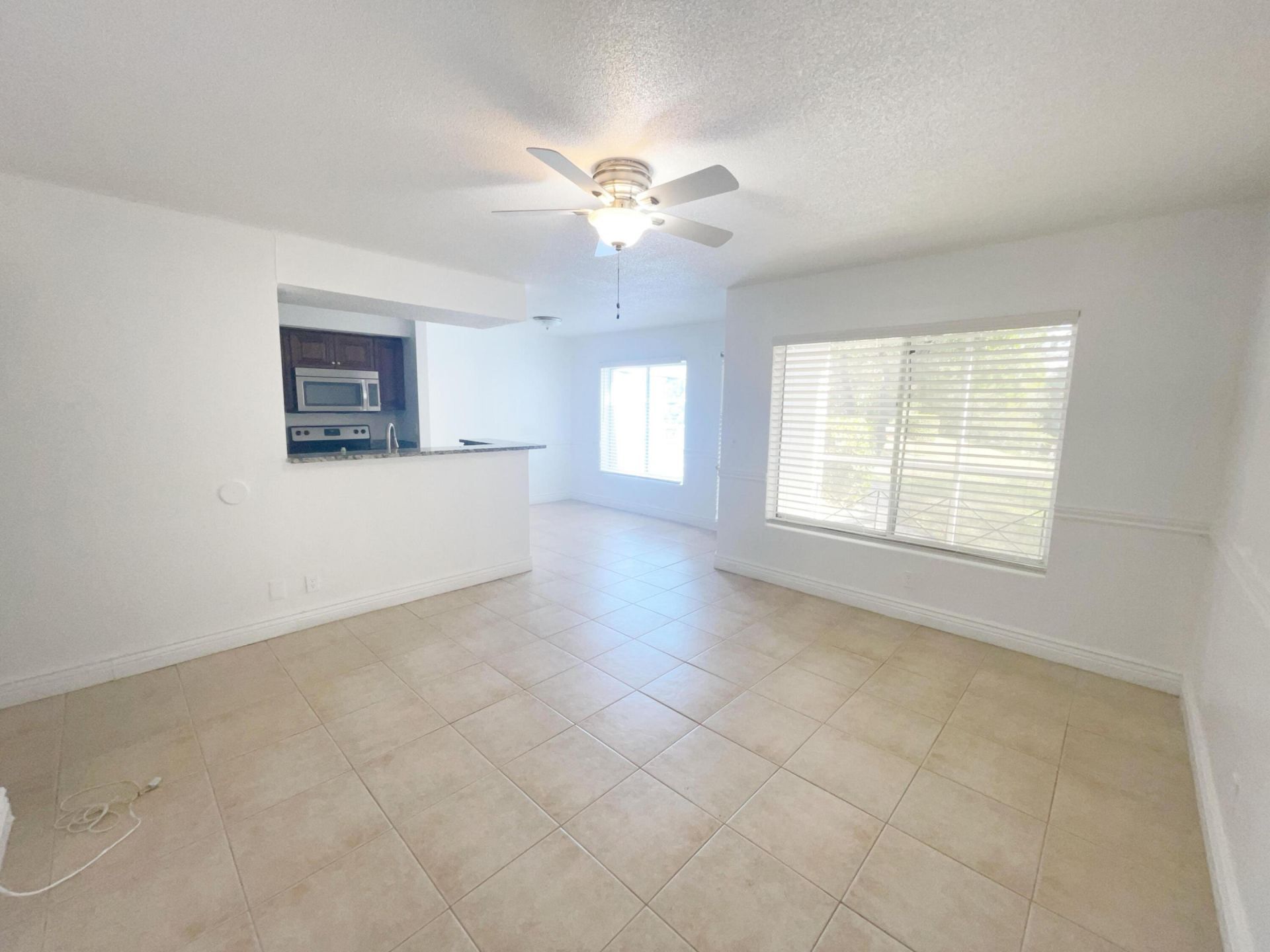 815 W Boynton Beach Boulevard, Unit 4-102, Boynton Beach, FL 33426 Photo