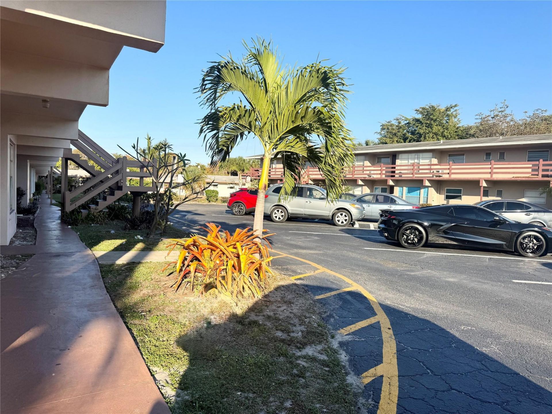 3000 NW 43rd Terrace, Unit 106, Lauderdale Lakes, FL 33313 Photo