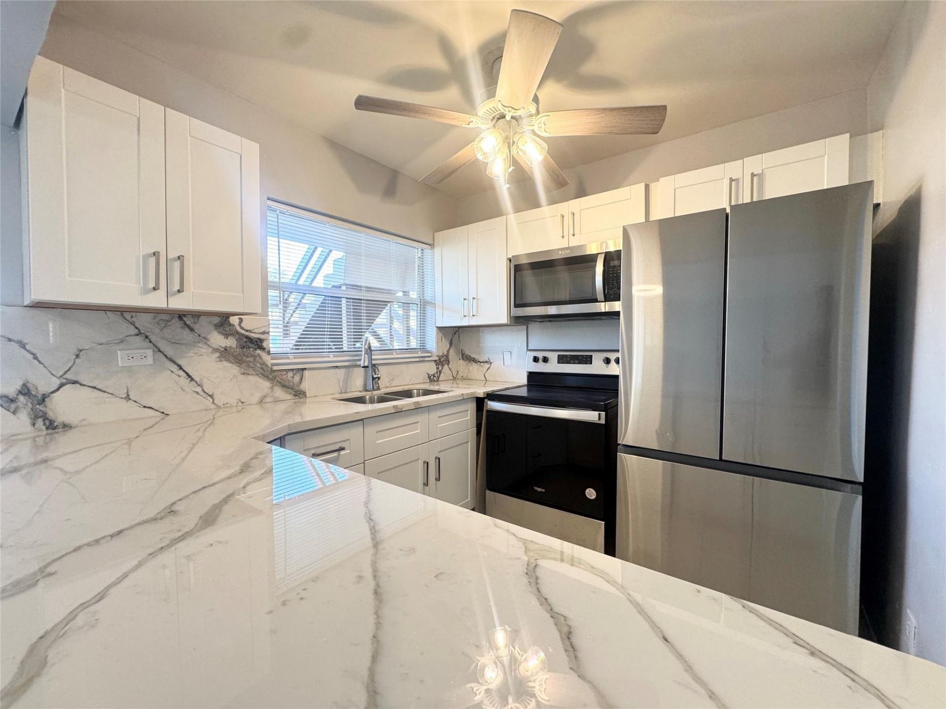 3000 NW 43rd Terrace, Unit 106, Lauderdale Lakes, FL 33313 Photo