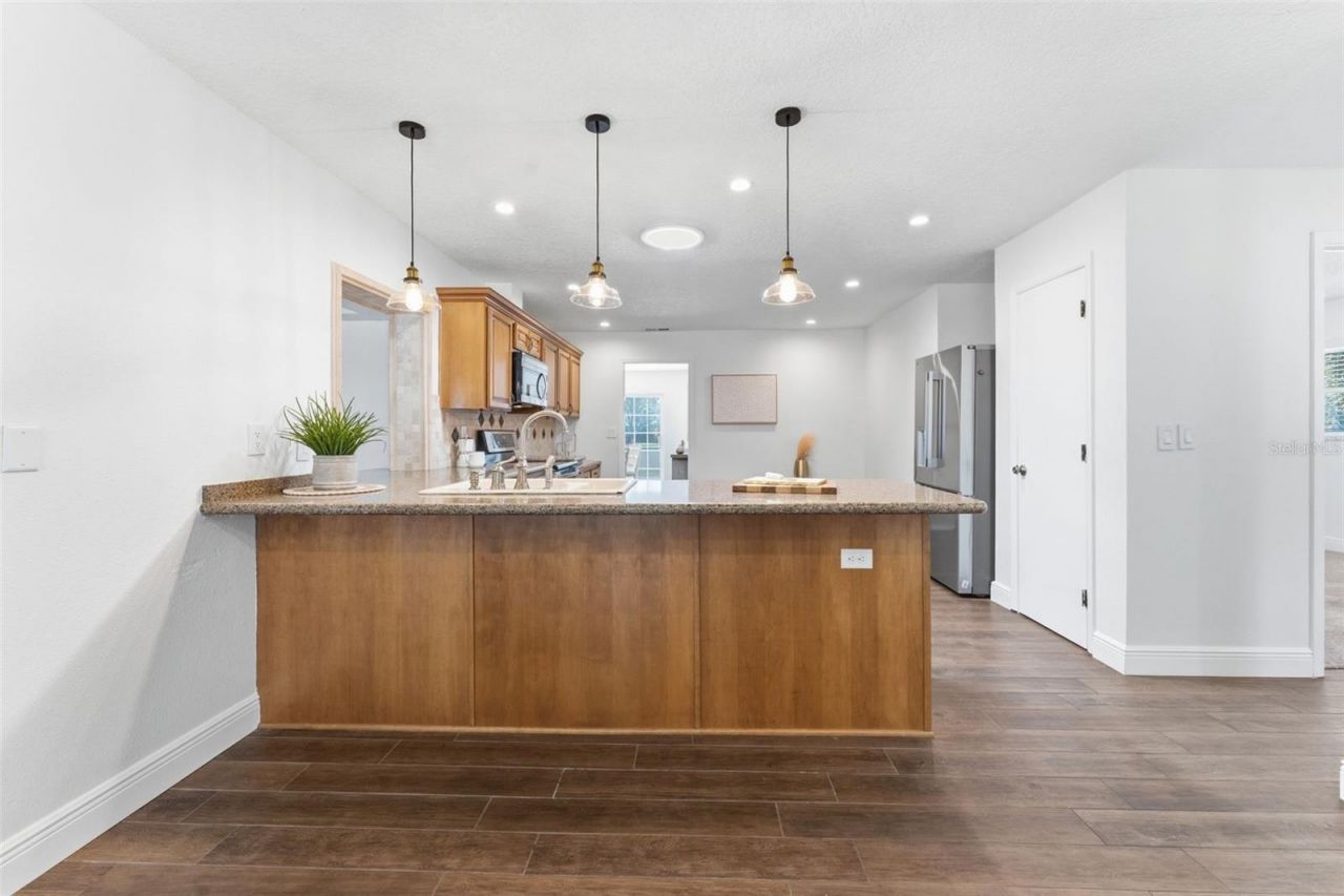 2654 Clubhouse Drive N, Clearwater, FL 33761 Photo