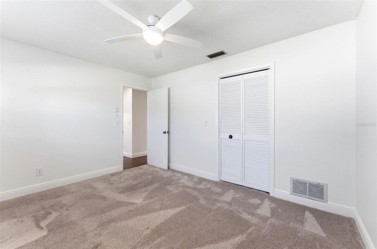 2654 Clubhouse Drive N, Clearwater, FL 33761 Photo