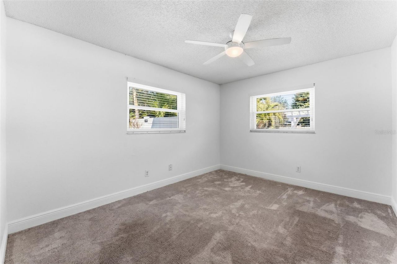 2654 Clubhouse Drive N, Clearwater, FL 33761 Photo