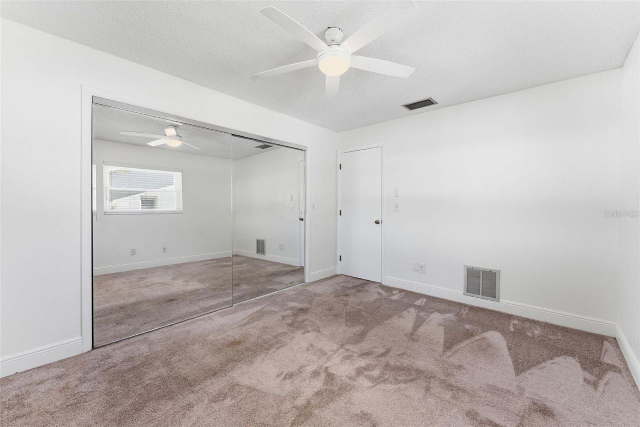 2654 Clubhouse Drive N, Clearwater, FL 33761 Photo