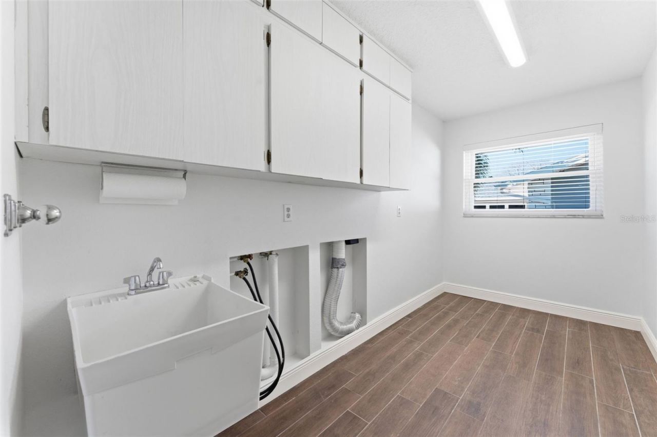 2654 Clubhouse Drive N, Clearwater, FL 33761 Photo