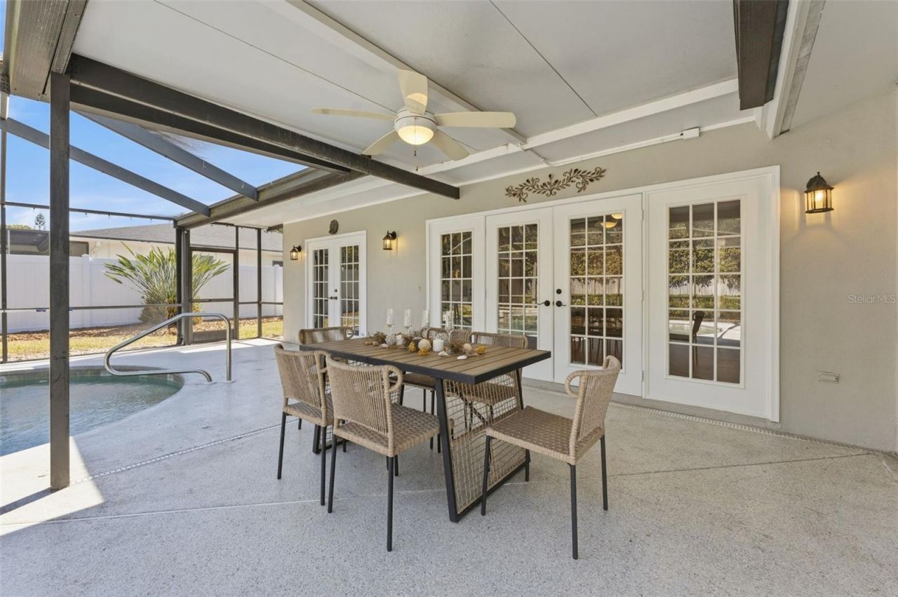 2654 Clubhouse Drive N, Clearwater, FL 33761 Photo