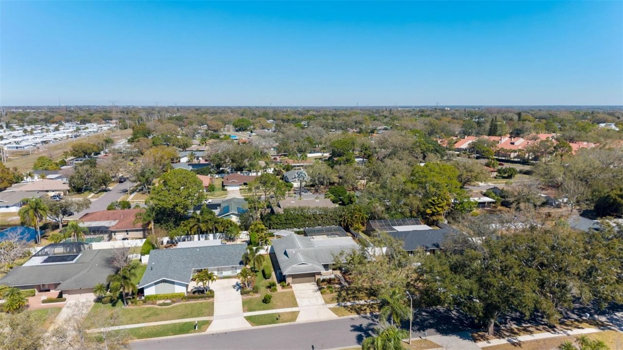 2654 Clubhouse Drive N, Clearwater, FL 33761 Photo