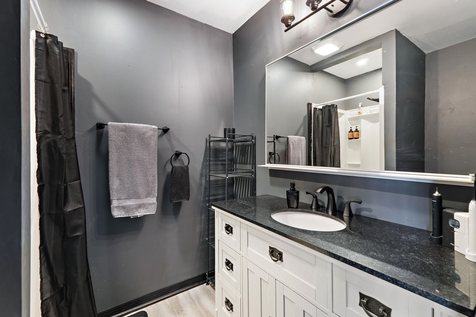 402 SE Castle Court, Port Saint Lucie, FL 34952 Photo