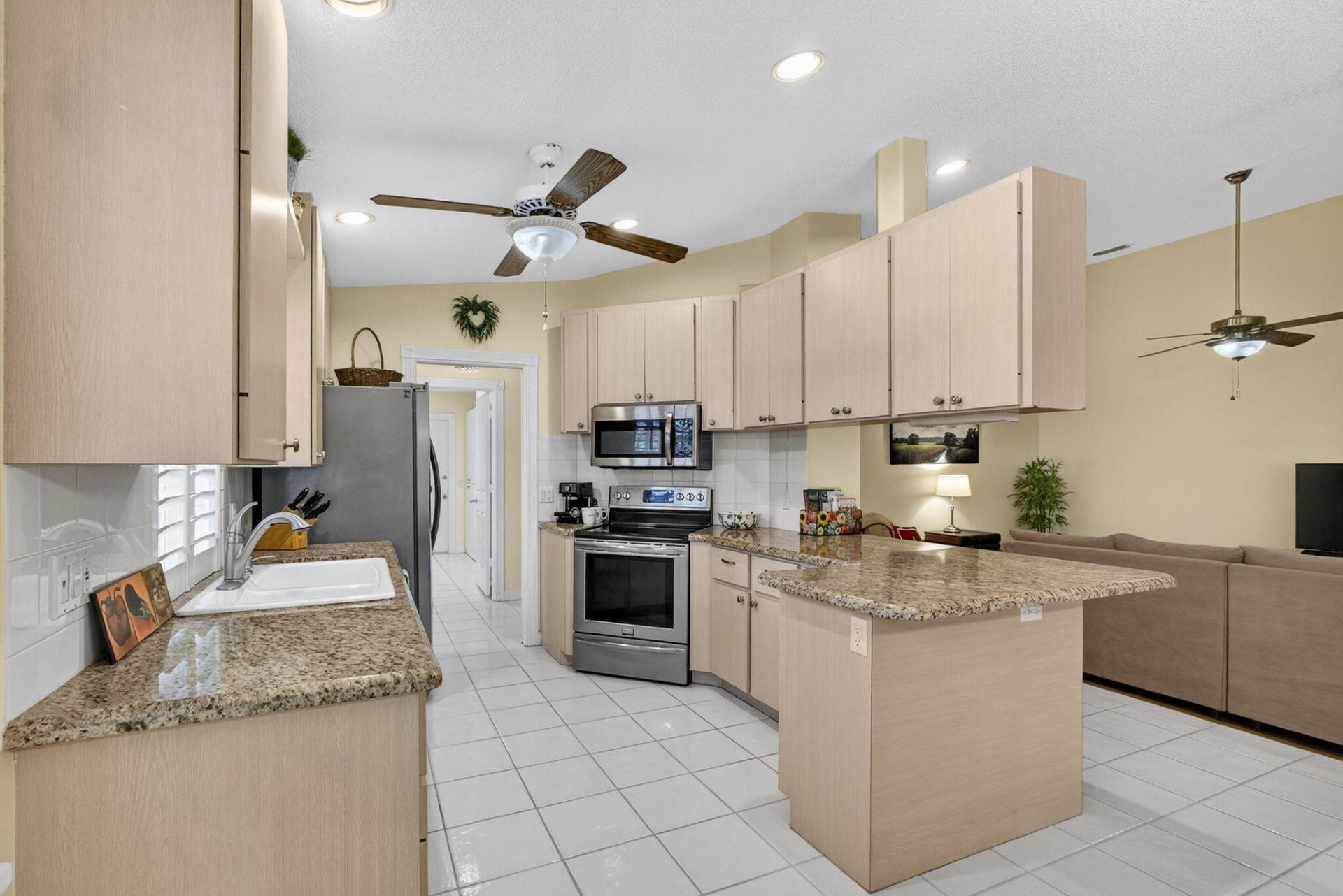 8323 Old Forest Road, Palm Beach Gardens, FL 33410 Photo