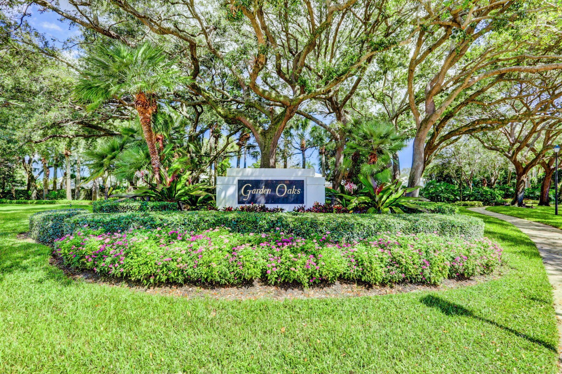 8323 Old Forest Road, Palm Beach Gardens, FL 33410 Photo